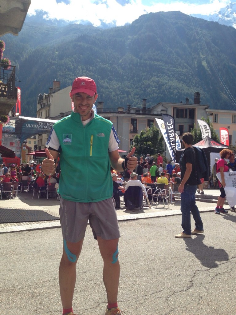 José Francisco muy feliz después de lograr el reto de ser finisher