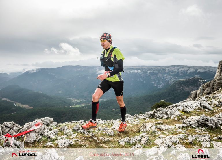 Iván Berbegal, en la cima del alto del Padroncillo