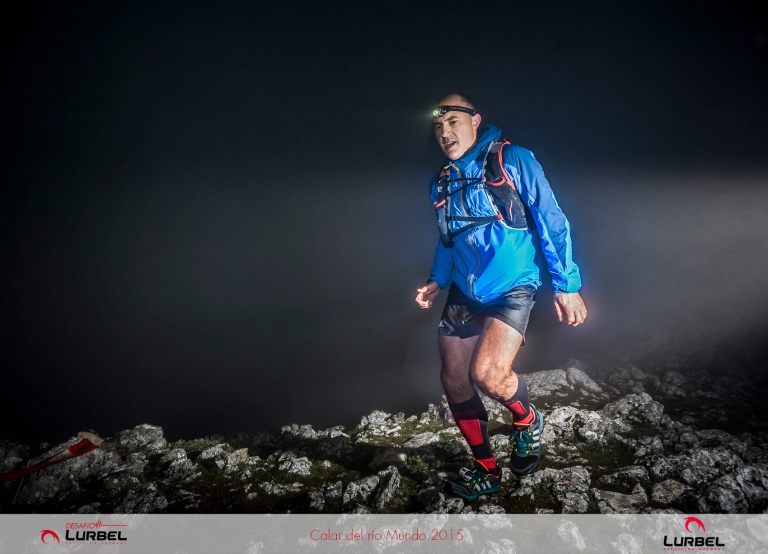 José Antonio Azorín, en la cima del Padroncillo minutos antes de sufrir la caída en la bajada