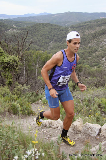 David Francés durante la subida al Montcabrer