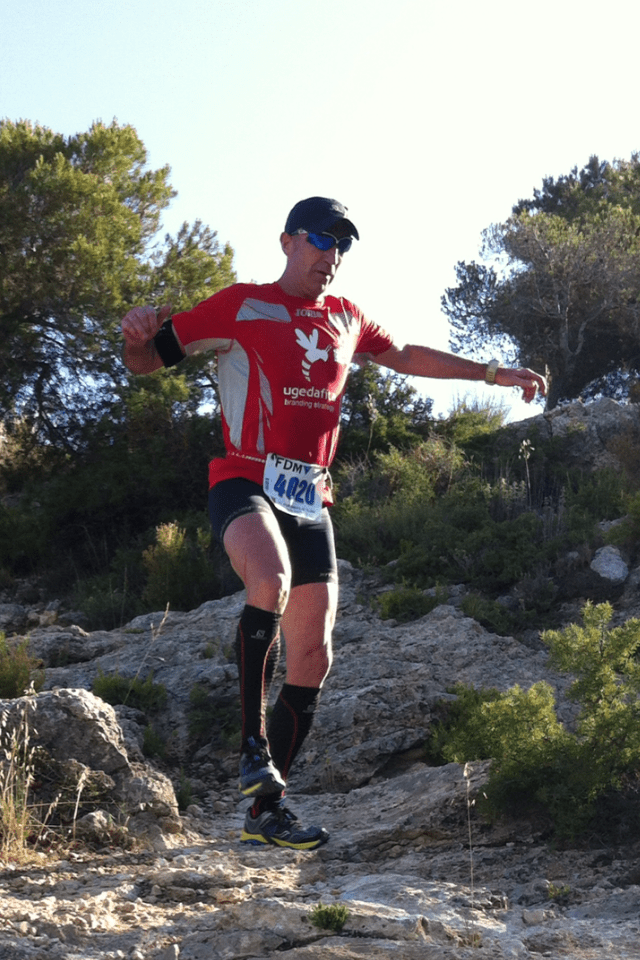 Emilio Alcaraz inciando el descenso