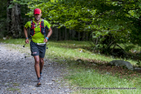 Jorge Máñez durante el desarrollo de la carrera