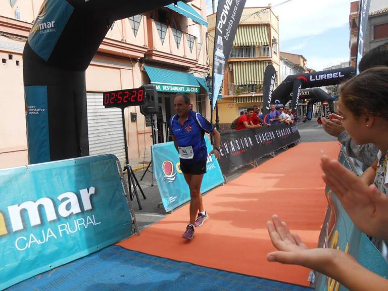 Ángel entrando en meta