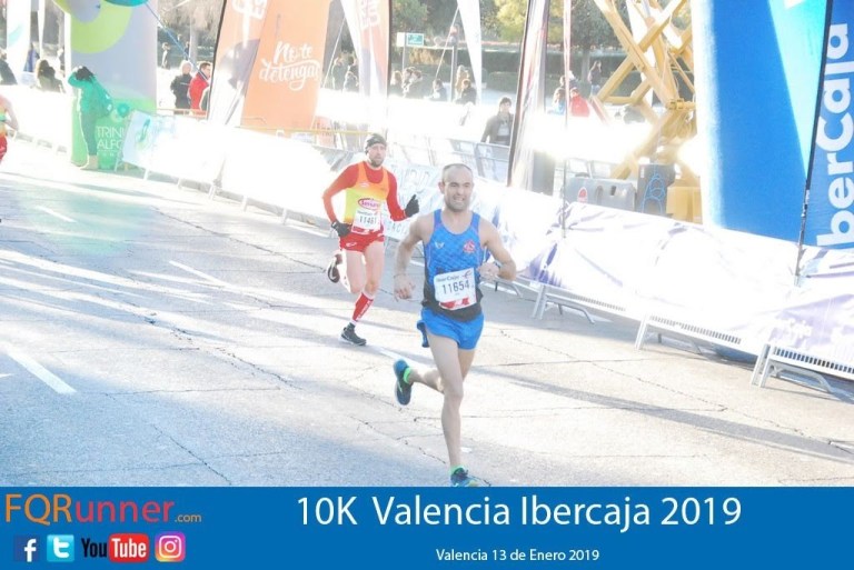 iván samper llegando a meta