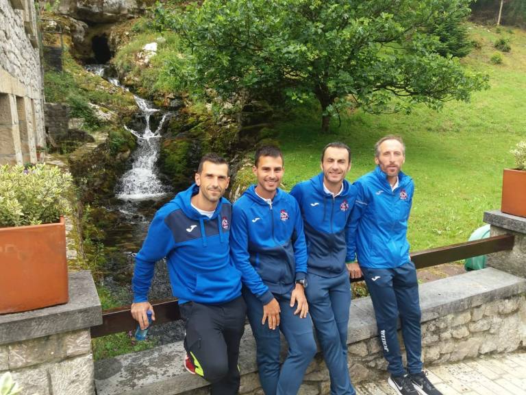 Componentes de CDME Trail Villena en la Travesera