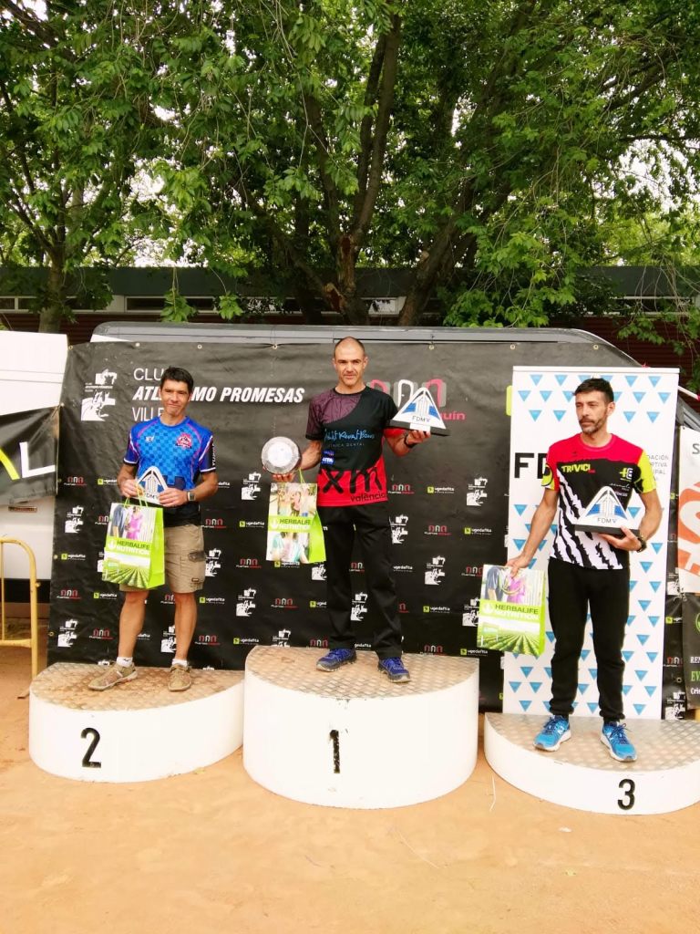 Javier Ruano en el podio