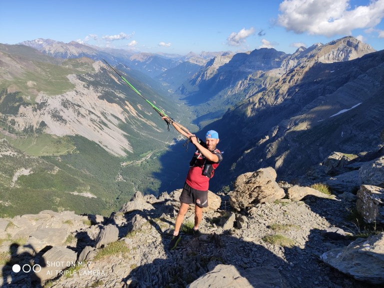 5f83f1a0-460f-4d98-bd83-c6882f86931f