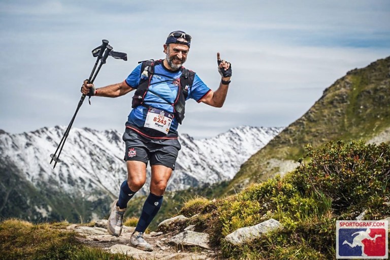 UTMB – ULTRA TRAIL DEL MONT BLANC // XLI CROSS NOCTURNO CIUDAD DE VILLENA // CANFRANC-CANFRANC// XII CROSS LAGOS DE RABASA // ENTRENAMIENTO OFICIAL DEL CLUB-BAÑERES
